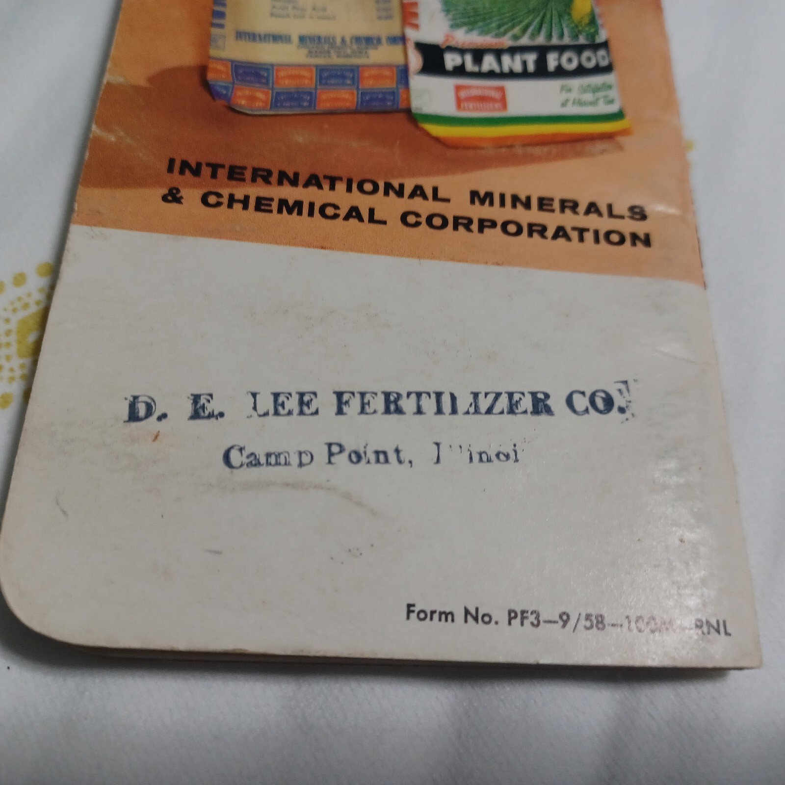 1958 Rainbow Premium Plant Food Calendar Pamphlet Camp Point IL Lee Fertilizer