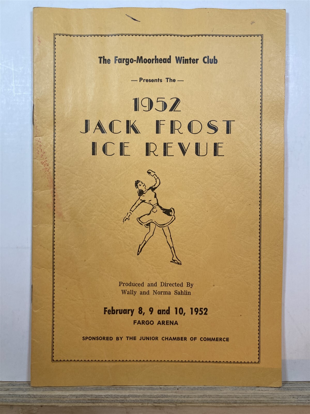 1952 Jack Frost Ice Revue Fargo Moorhead Winter Club Ice Skating Program ND MN