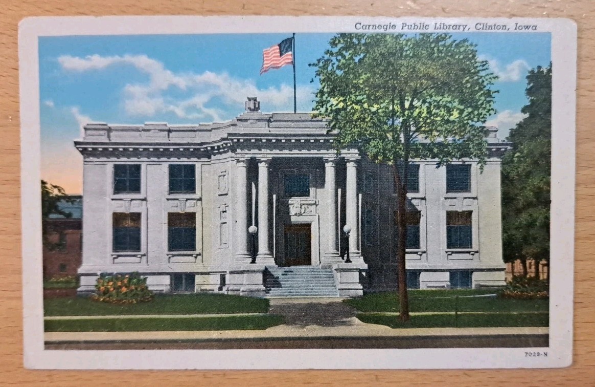 Carnegie Public Library Postcard c1910 Clinton Iowa