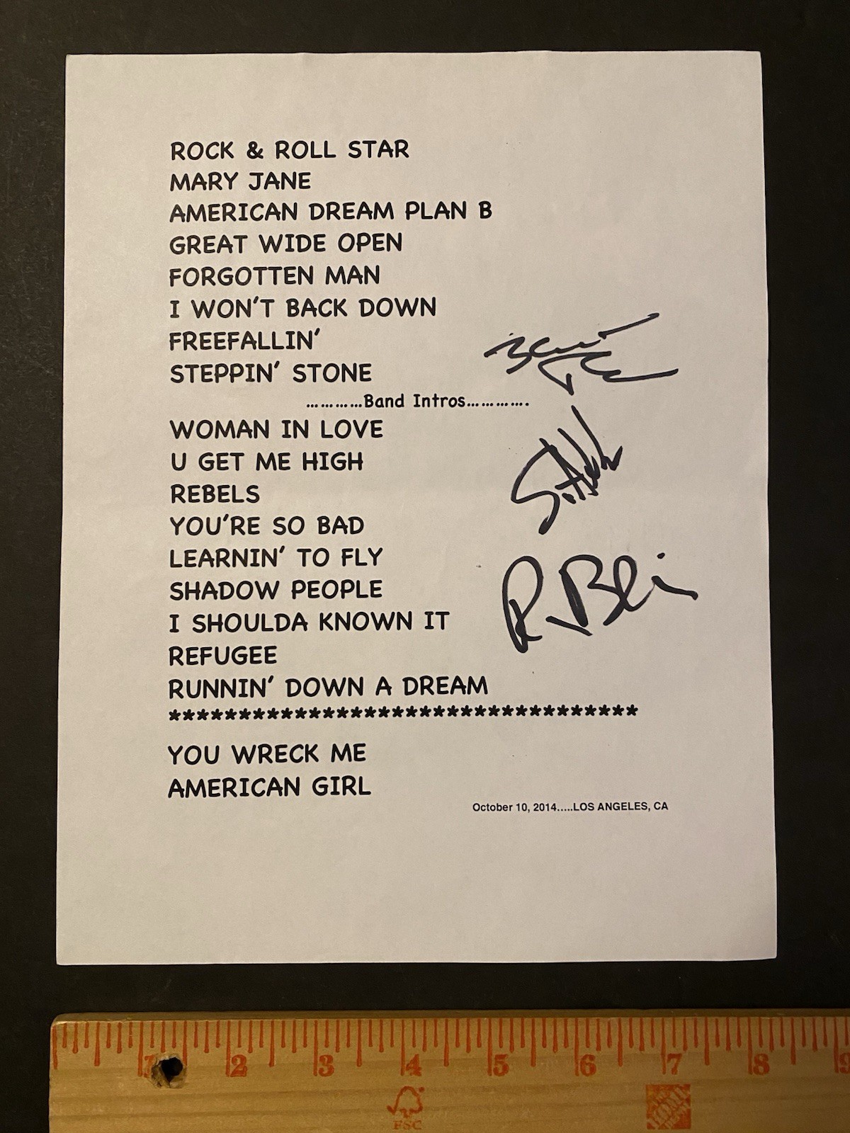 Tom Petty & heartbreakers SIGNED 10-10-2014 LA hollywood Bowl Concert Setlist