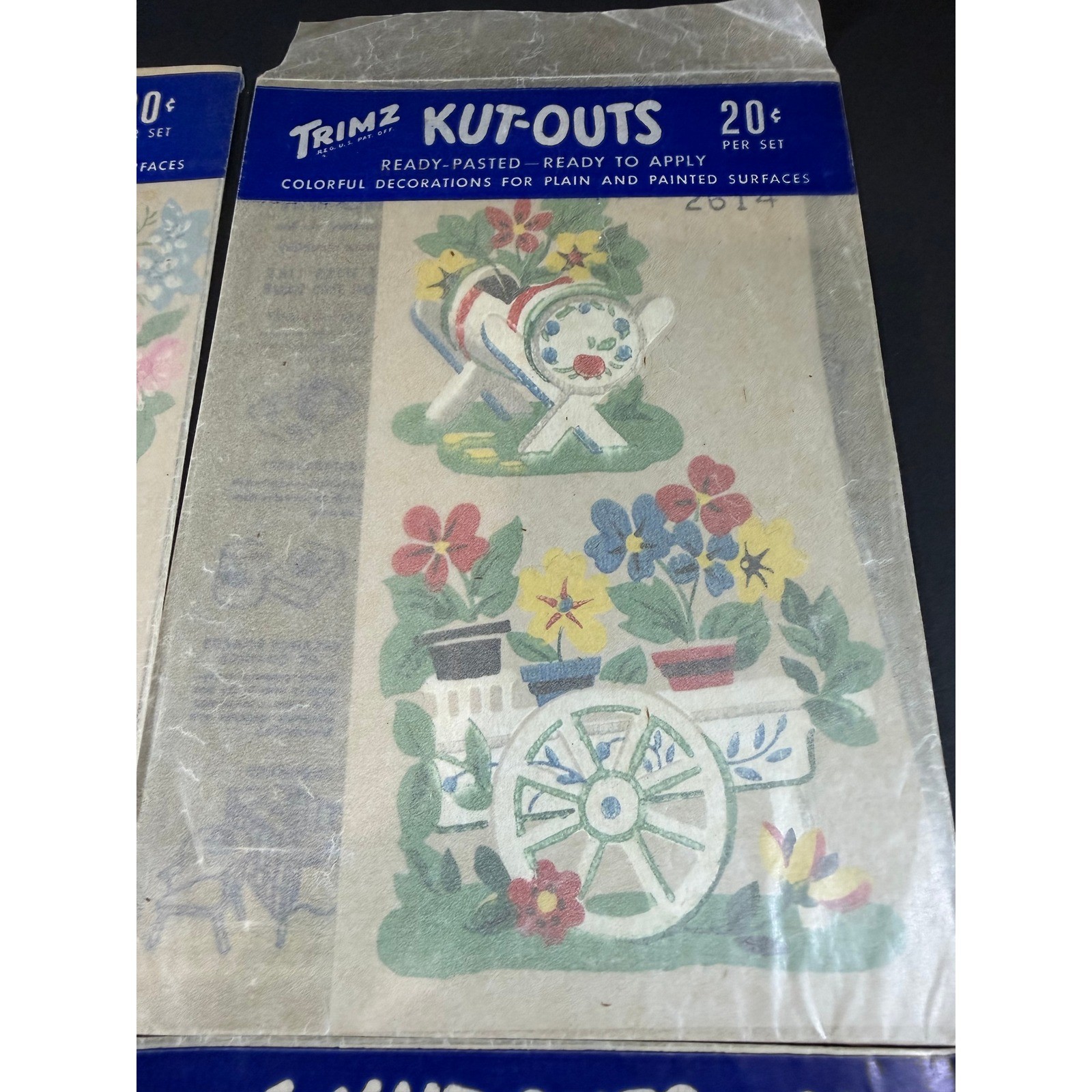 VTG Trimz Kut-Outs Decals Lot of 4 Multicolor Floral Strawberry Retro Crafts