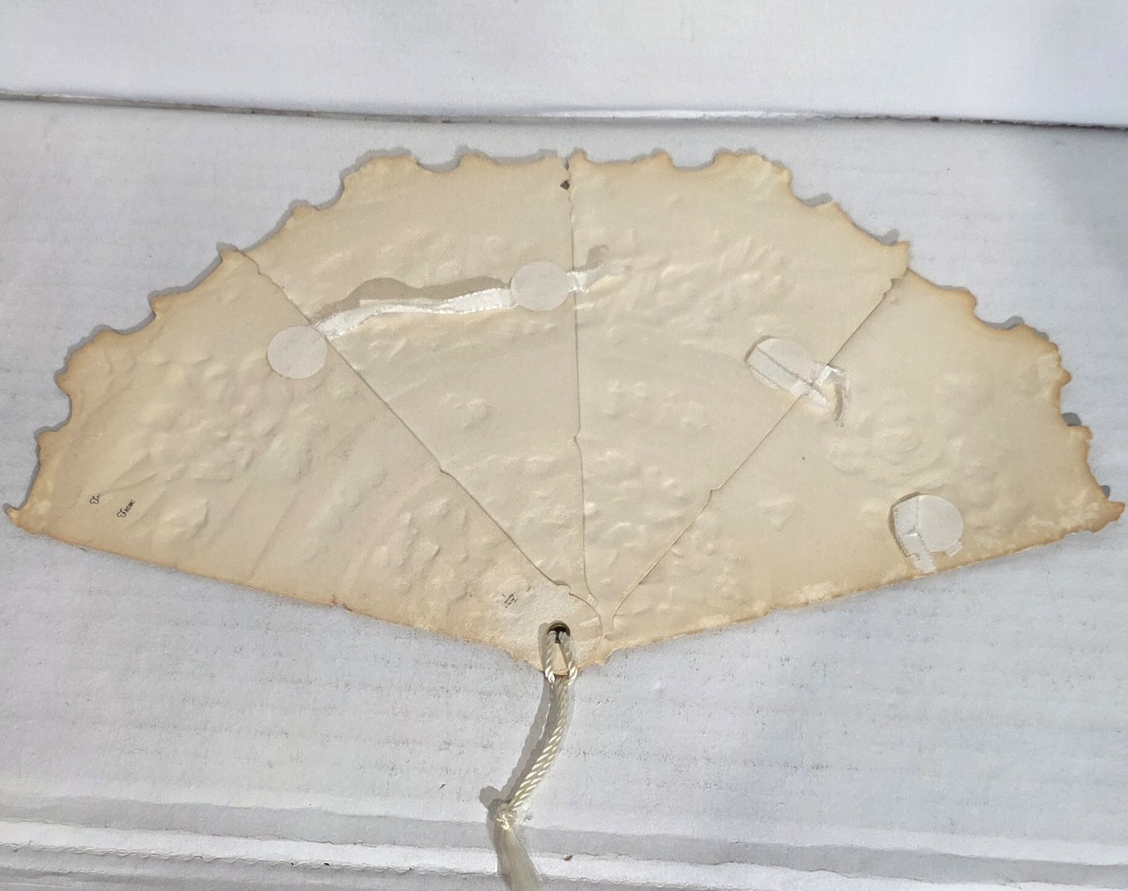 Greeting Card Hand Fan Victorian Roses Tassel A Gift of Love Vintage??