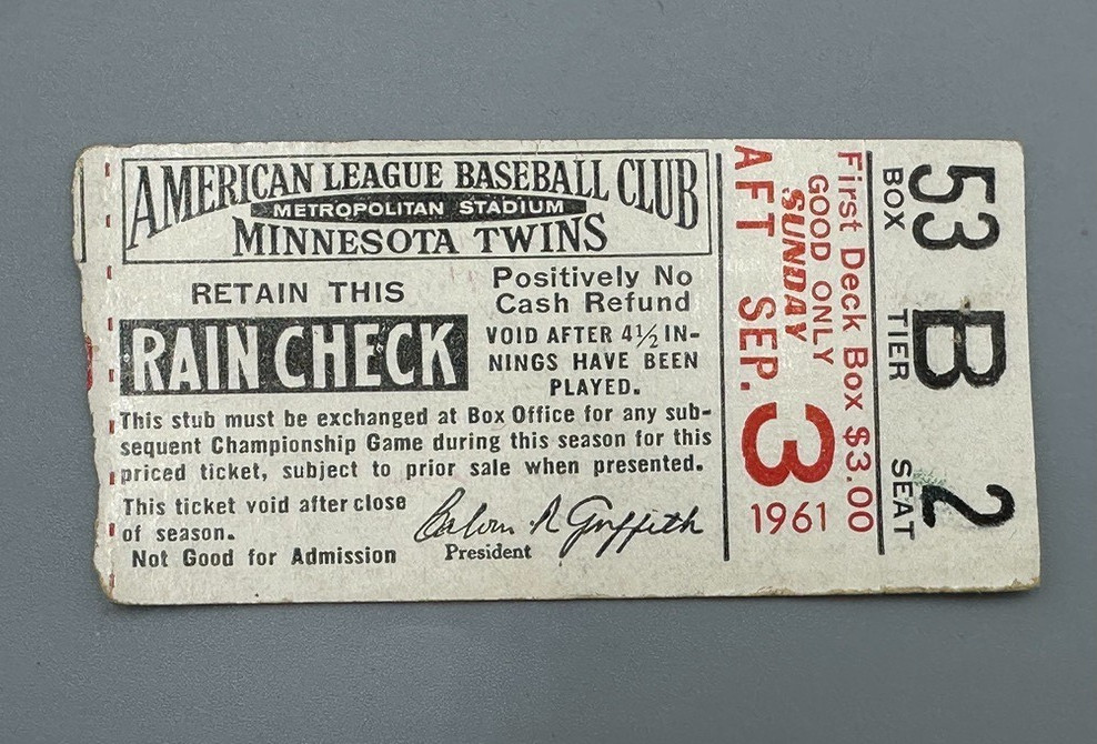 Vintage MINNESOTA TWINS Sept 27 1961 CLEVELAND INDIANS Baseball Game Ticket Stub
