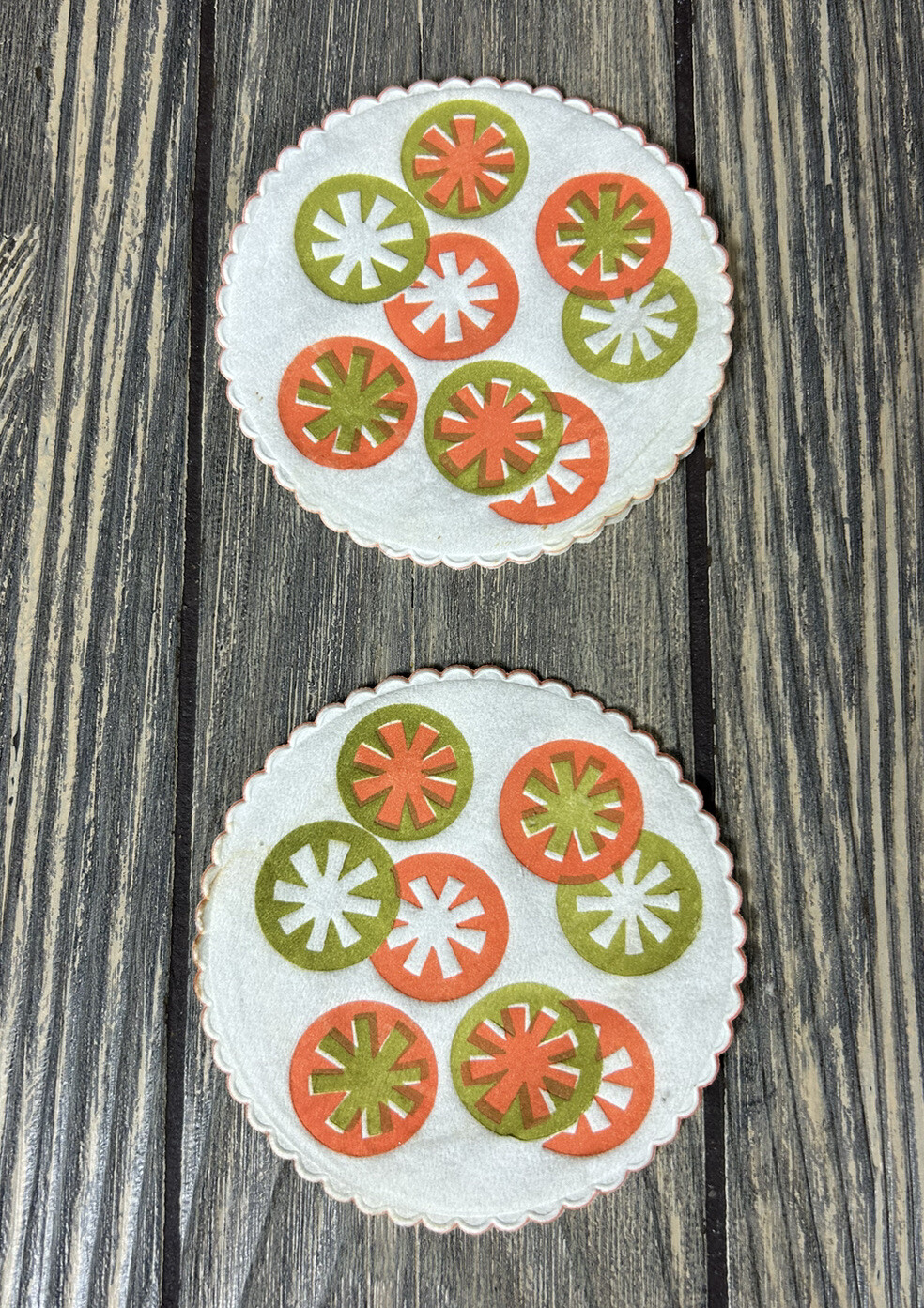 Vintage White Green Orange Round Scallop Edge Paper Decor