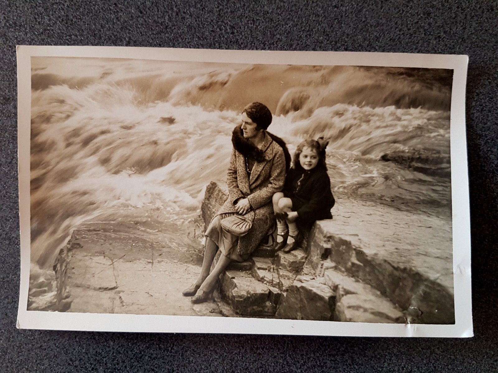 ANTIQUE POSTCARD REAL PHOTGRAPH BEACH VICTORIA AUSTRALIA 1920/30s PHOTO