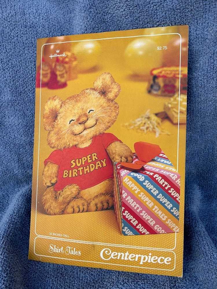 1982 VINTAGE HALLMARK SHIRT TALES HAPPY BIRTHDAY CENTERPIECE – MINT IN PACKAGE
