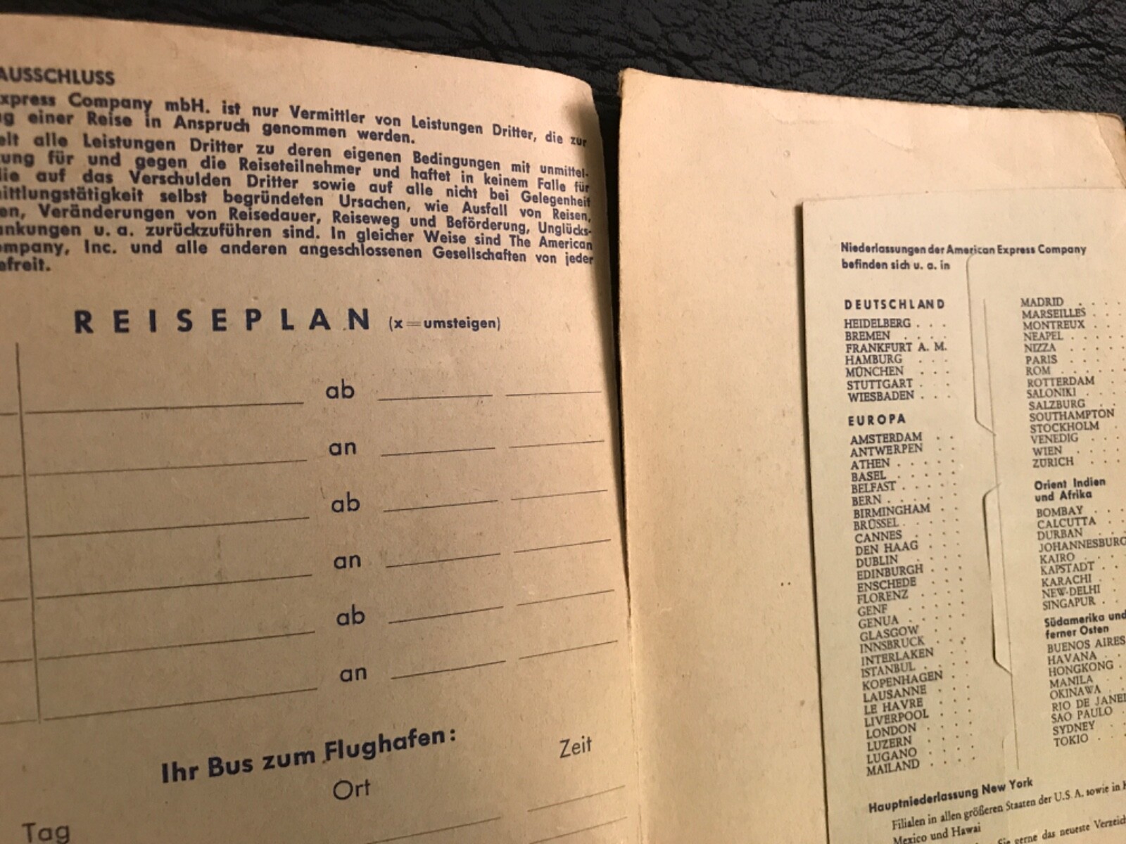 AMERICAN EXPRESS COMPANY m.b.H FOLDER IN FILIALE HEIDELBERG— 6 1/2 x 4 1/2 in