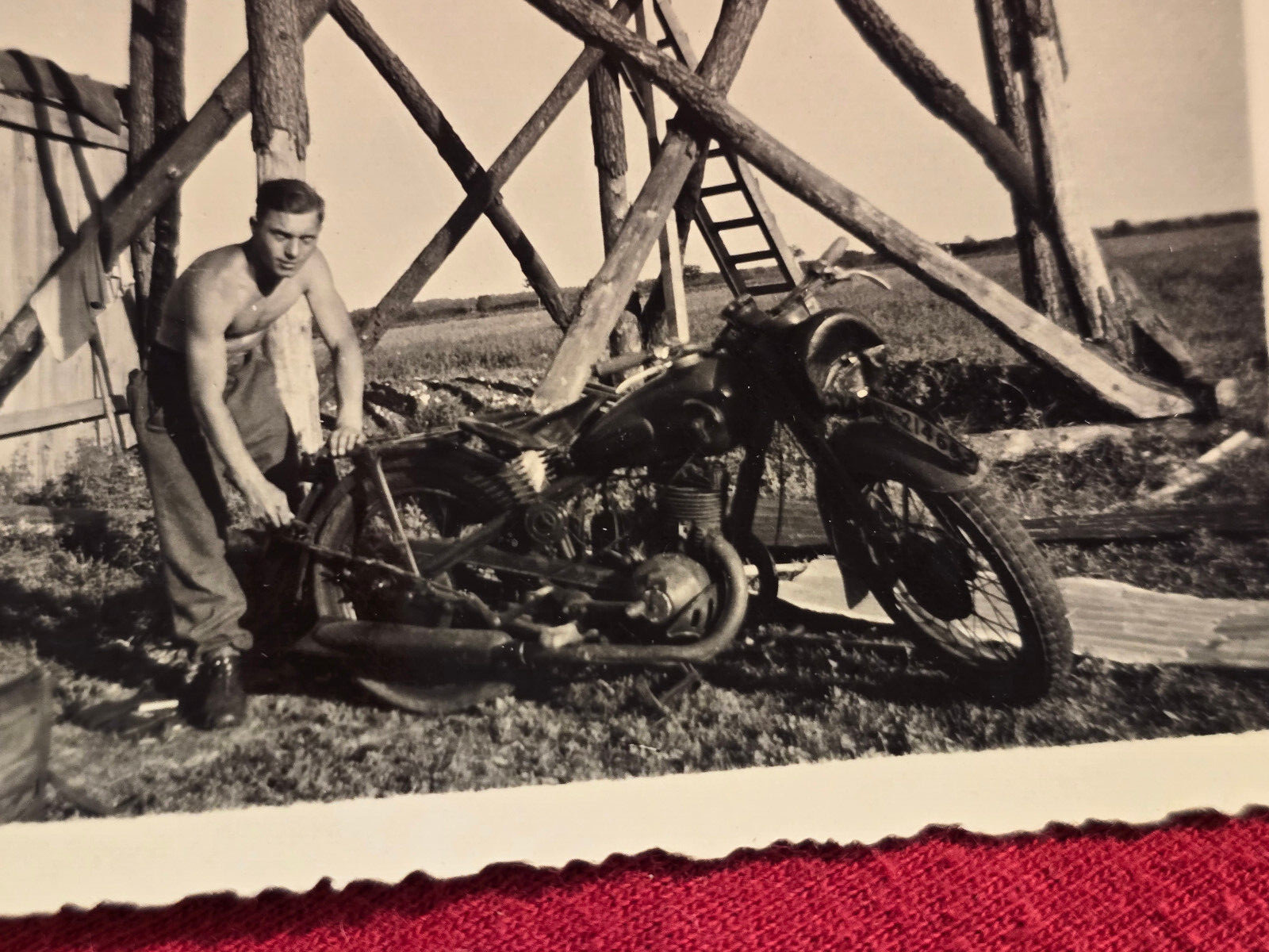 DKW SB 200 WEHRMACHT MOTORCYCLE! WW2 WWII German Military wartime Photo