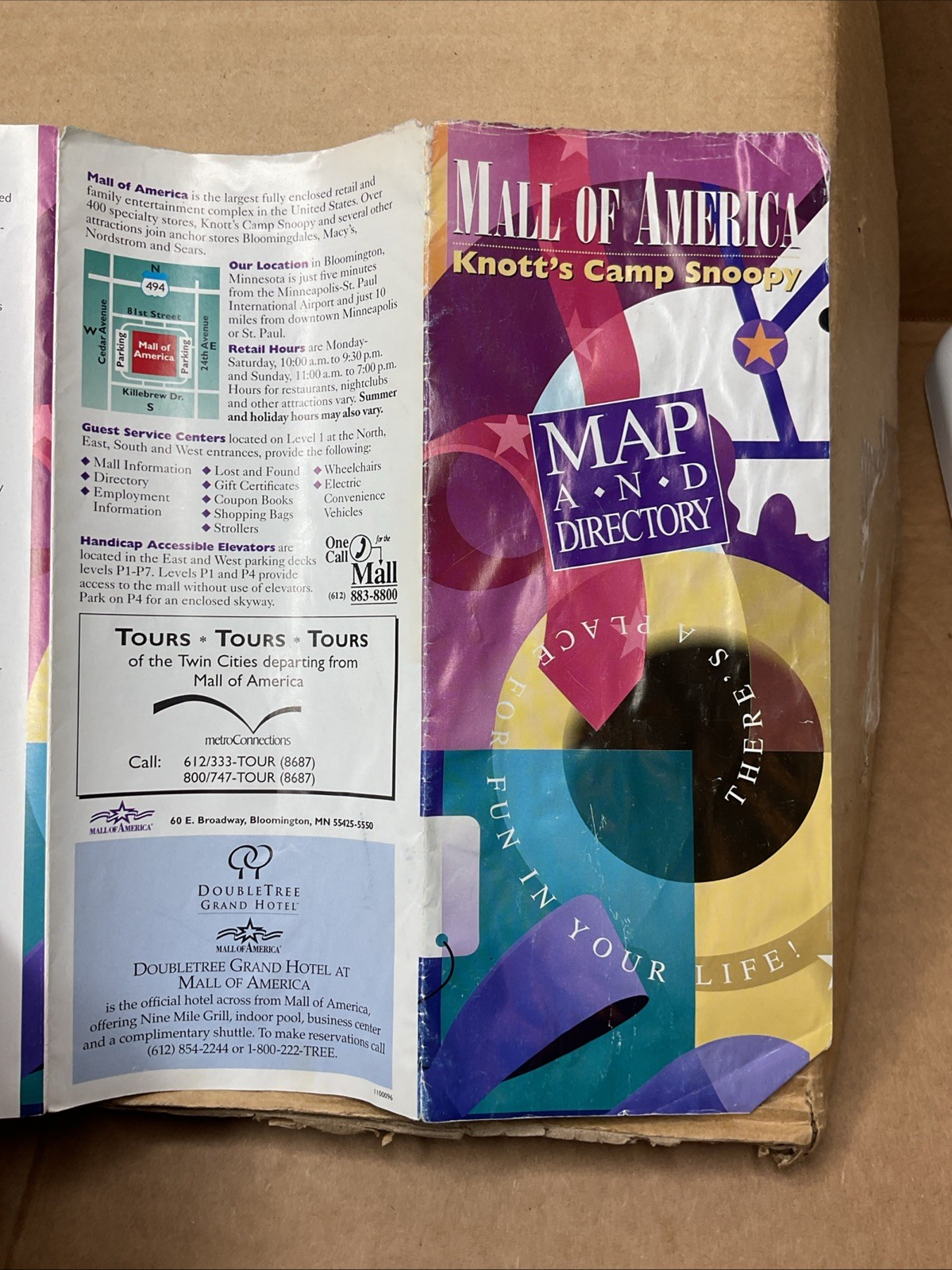 1996 Mall Of America Knotts Camp Snoopy Map & Directory Brochure B68