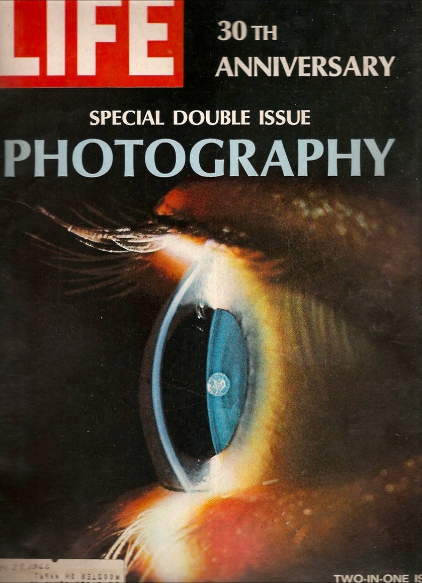 D384 Life Magazine Vintage Dec. 1966 Photography 30th Anniversary Issue