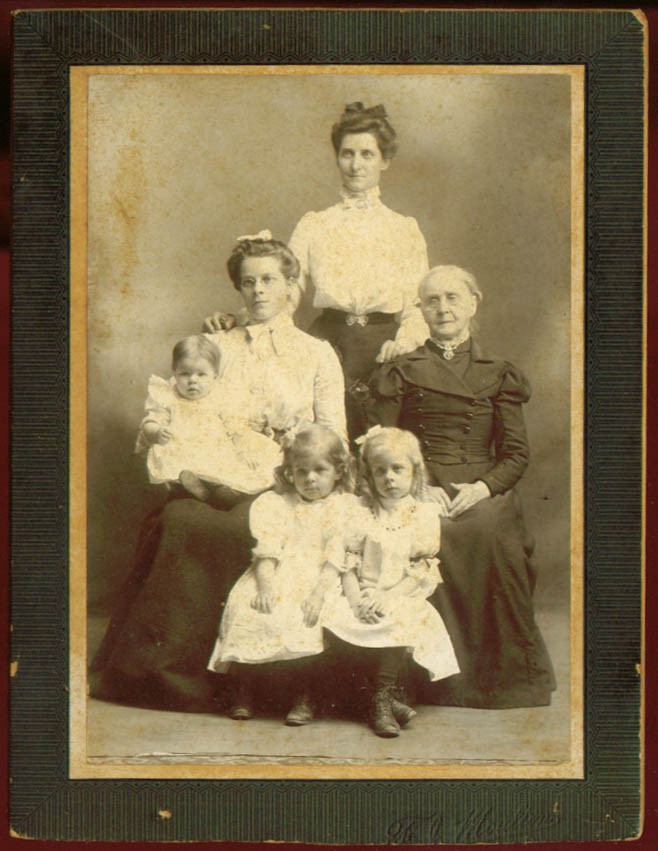 4 generations Stumpf Dilly Hathaway photo 1900s