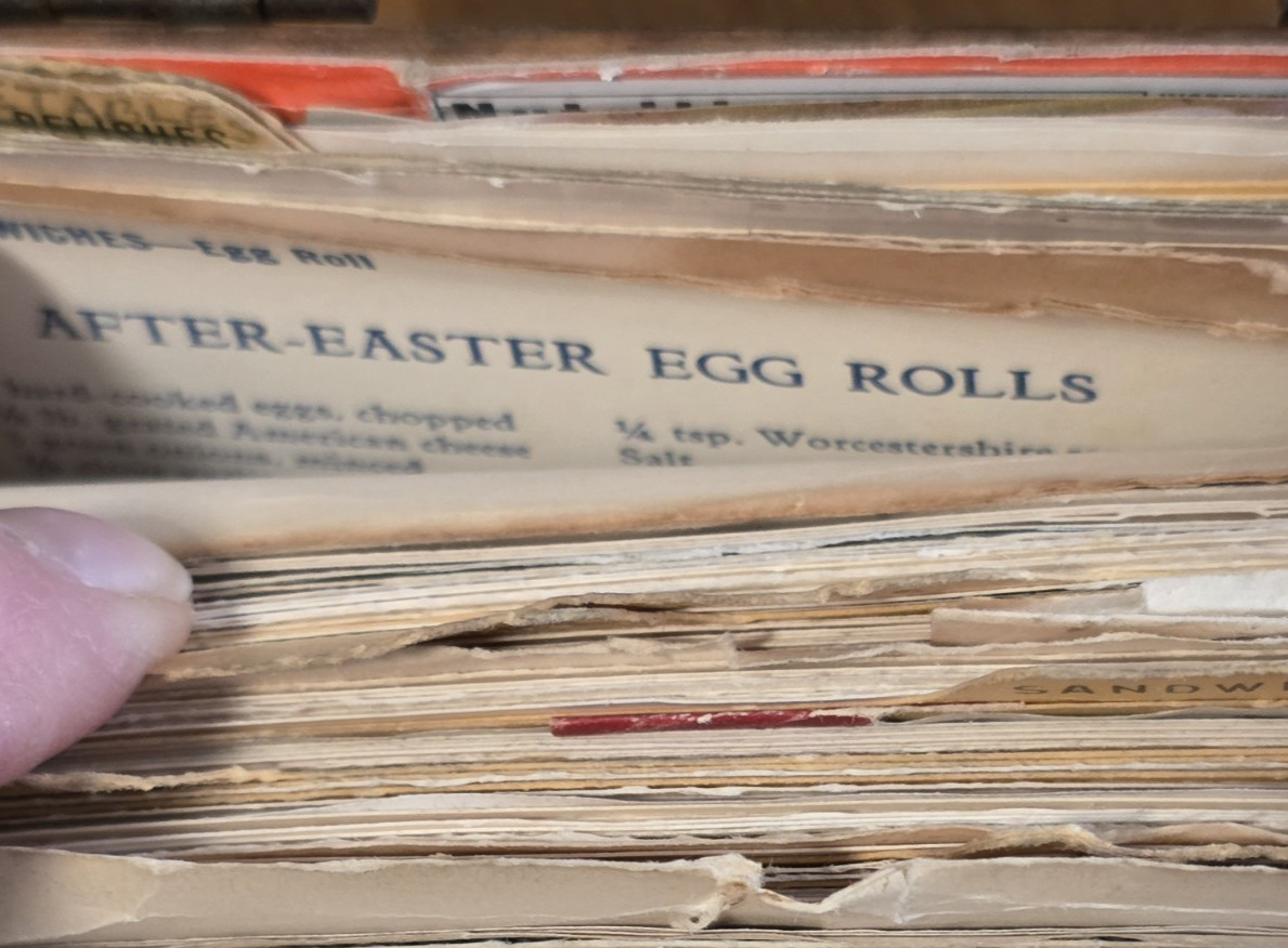 Great Collection RECIPES ca 1950s Some Typed Most from Equitable Gas some Handwr