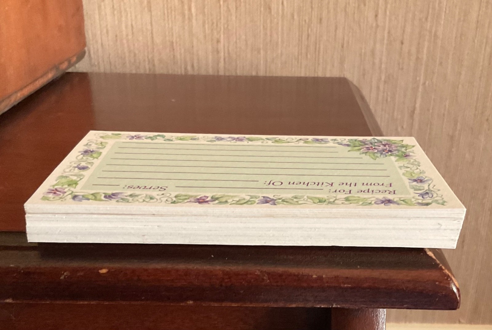 39 Vintage Recipe Cards Lined front & back 1993 Krown Publishing green front