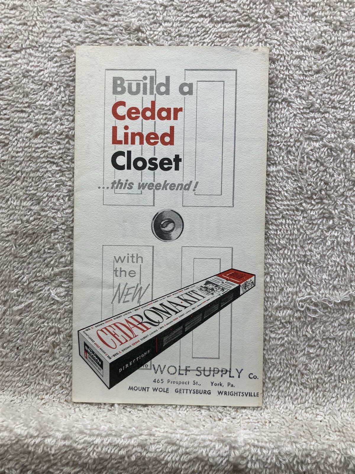 1960’s Cedaroma Cedar Lined Closet Kit Wolf Supply York PA Vtg