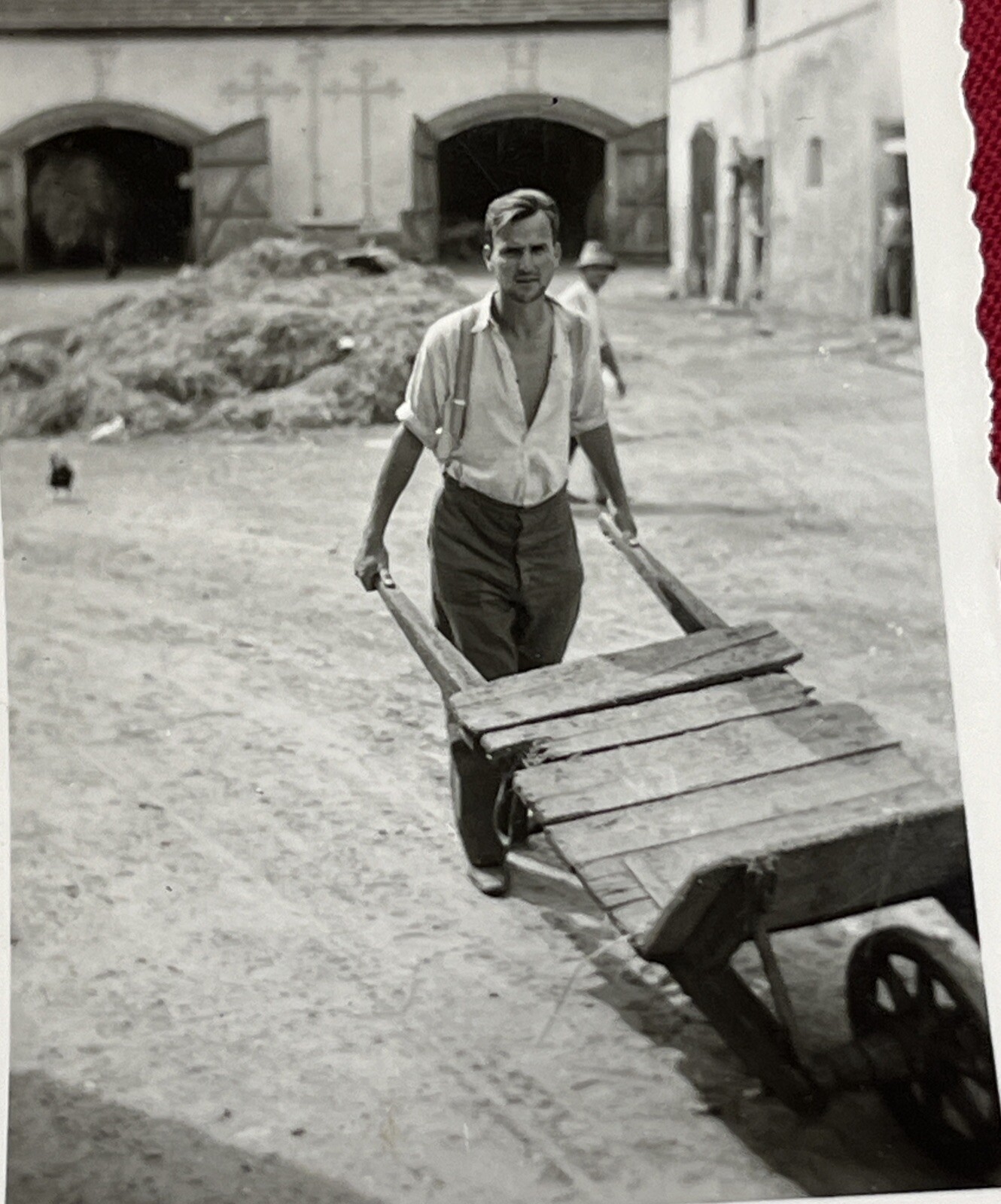 WW2 WWII Original German Military wartime Photo Soldier Working W Wheelbarrow