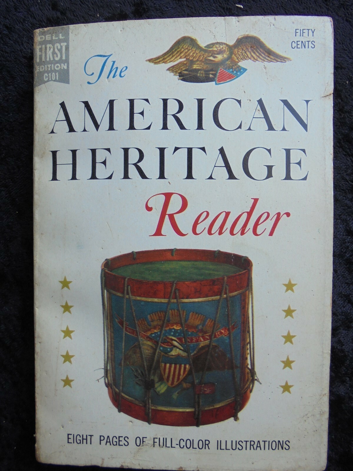 THE AMERICAN HERITAGE READER COLLECTIBLE DELL NON FICTION NOVEL