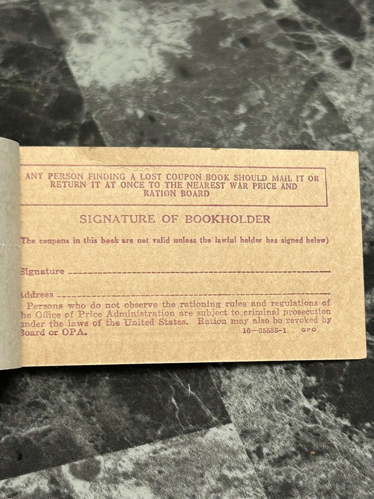 1943-1944 NON HIGHWAY RATIONS BOOKLET WITH 4 FULL PAGES LEFT CHICAGO ILLINOIS