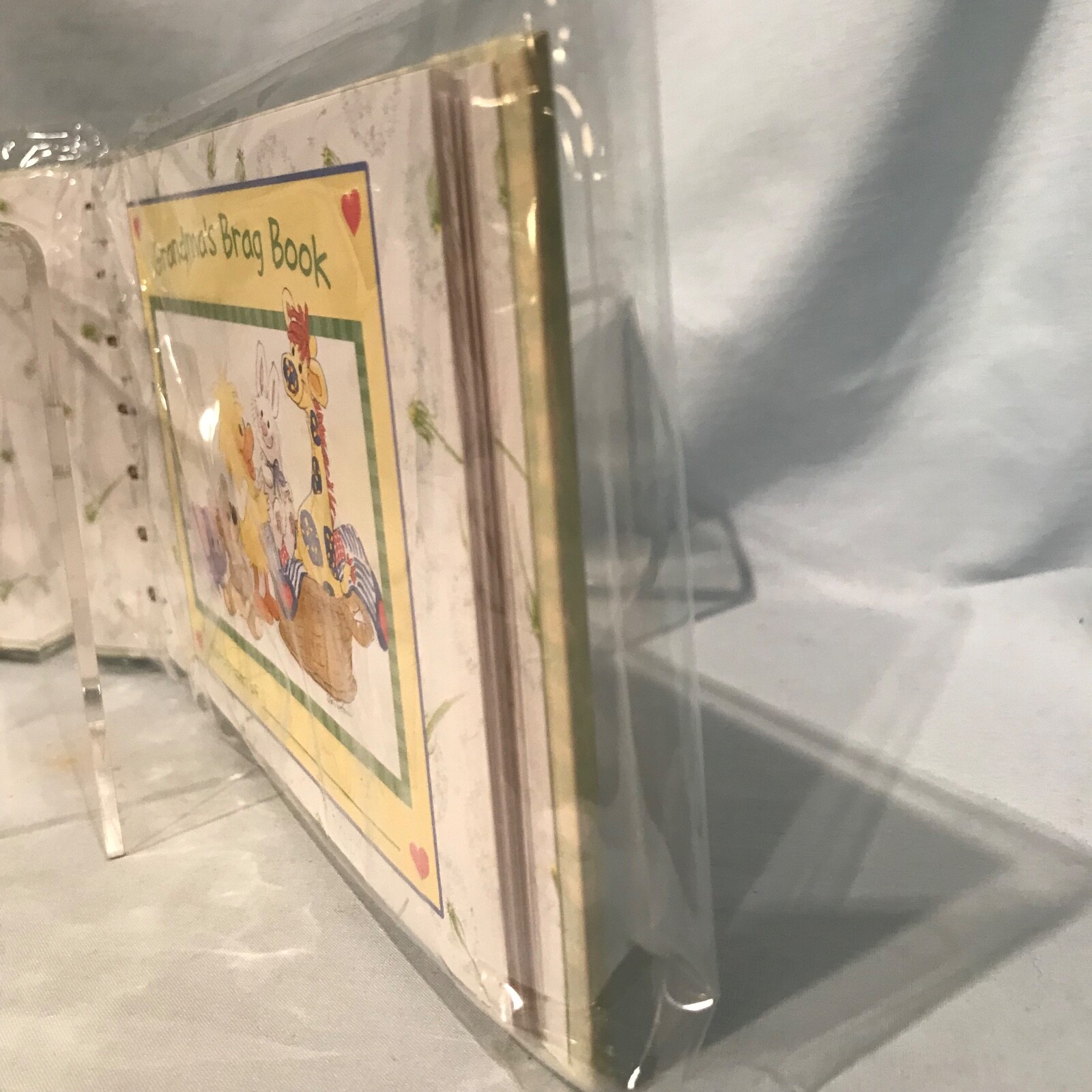 Suzy’s Zoo Vintage Grandma’s Brag Book In Plastic Sleeve 4″ x 6″ Photos $14.99
