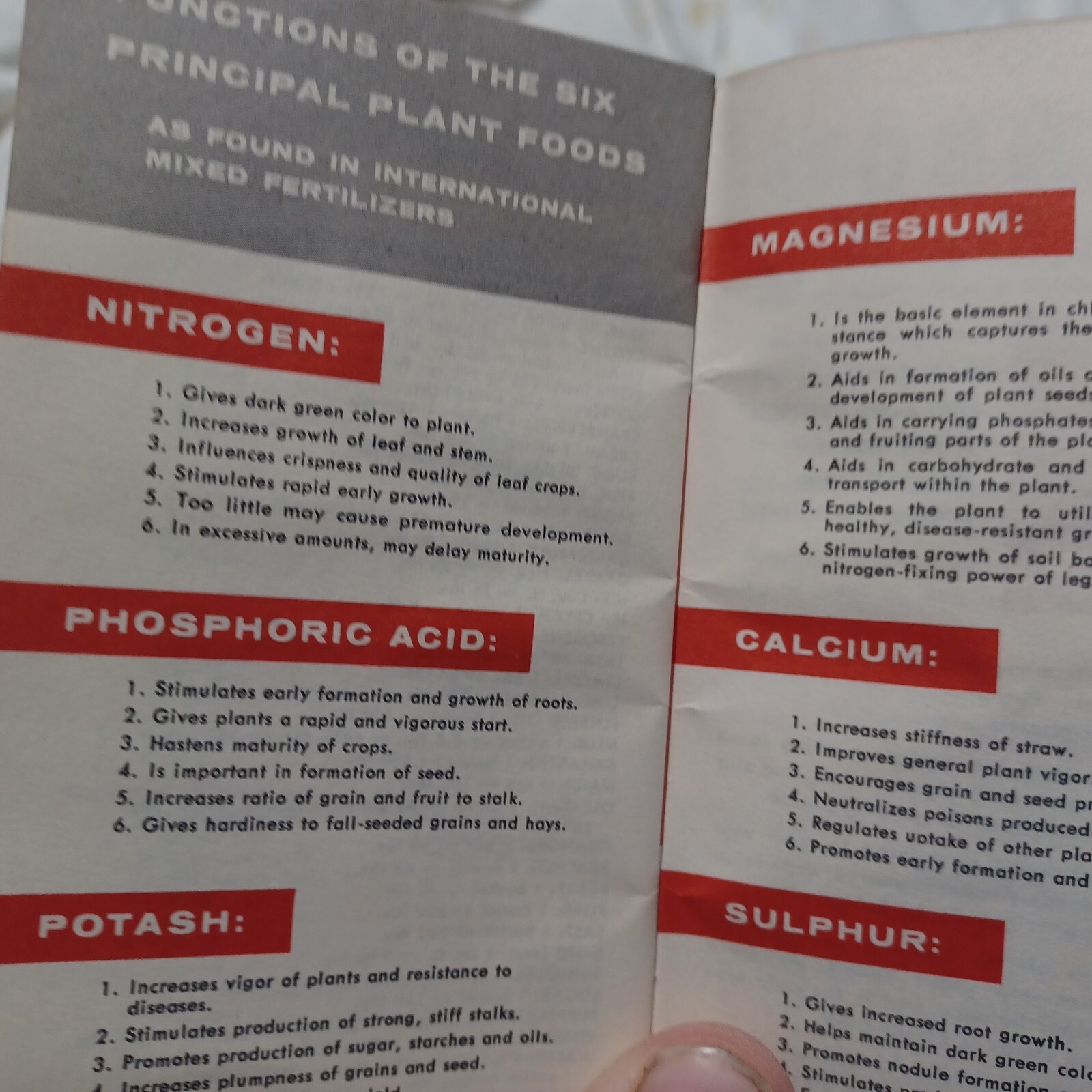 1958 Rainbow Premium Plant Food Calendar Pamphlet Camp Point IL Lee Fertilizer