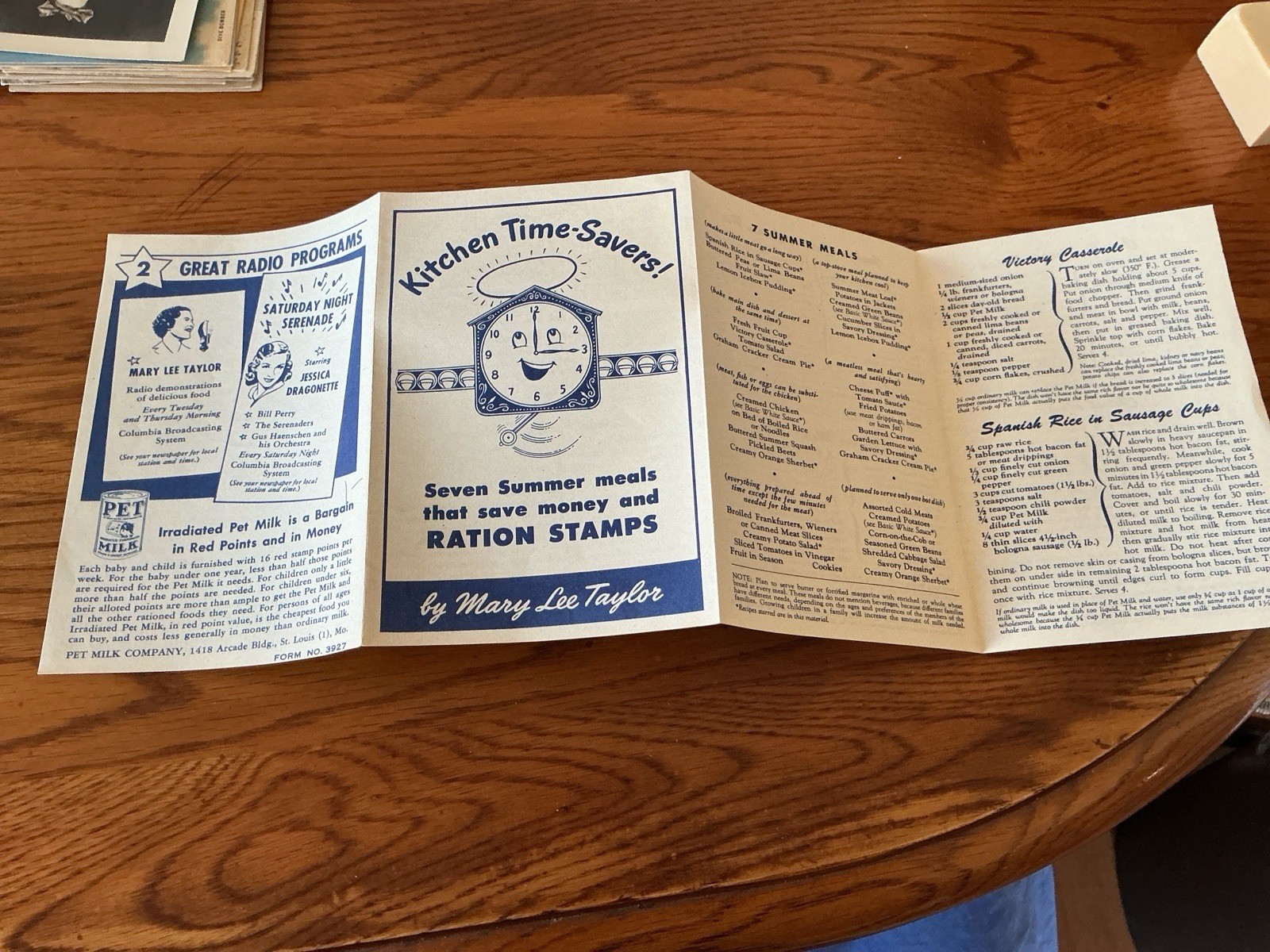 1940s Mary Lee Taylor WWII Ration Cookbook PET Milk Kitchen Time-Savers