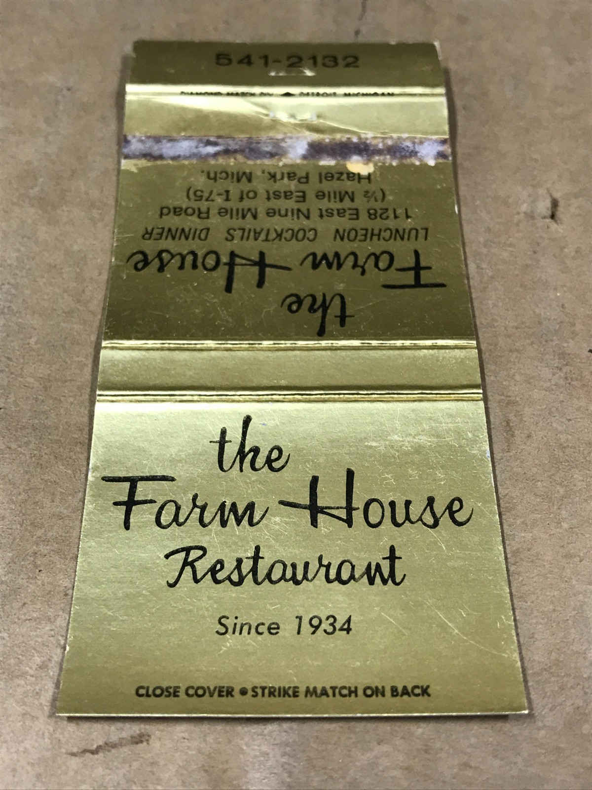 Vintage The Farm House Restaurant – Hazel Park, MI – Matchcover, Matchbook