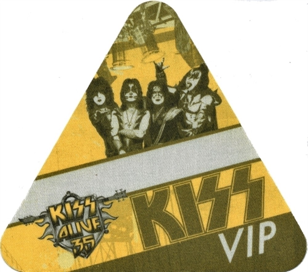 KISS 2008 Alive 35 concert tour collectible Band VIP Backstage Pass