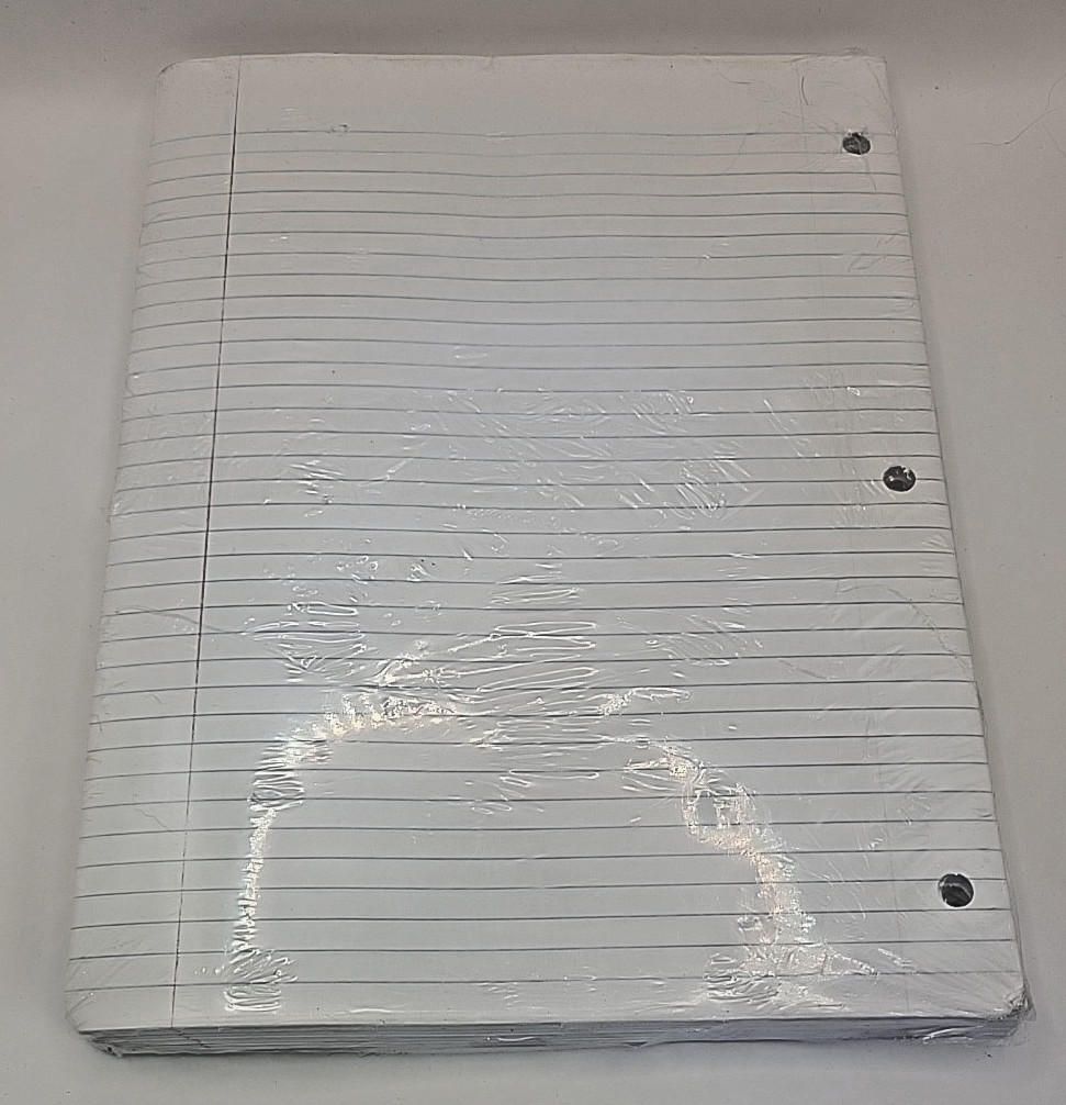 1992 Zellers 200 Sheet Lined Paper Refill – Batman Special Offer on the Package