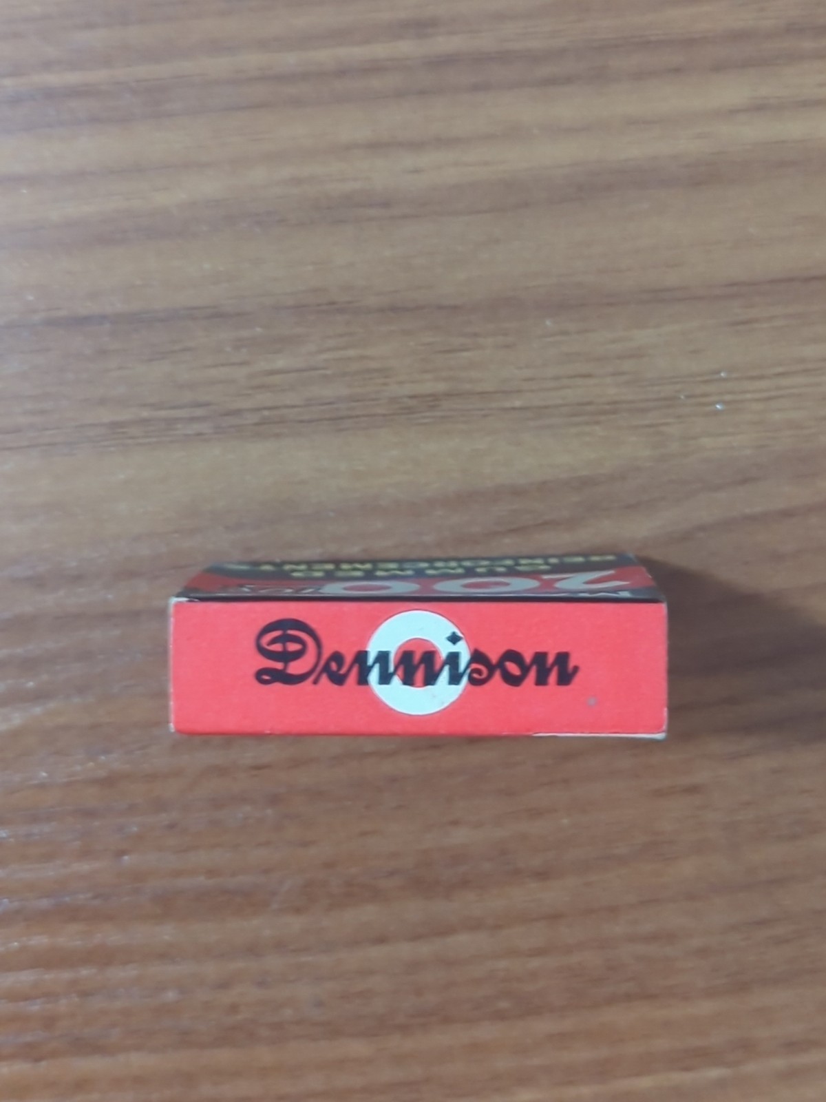 Vintage Dennison Marlboro Gummed Reinforcements 200 Partial Box Decor