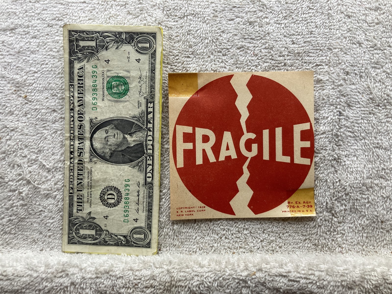 1939 E.R. Label Corp New York Fragile Label Vtg