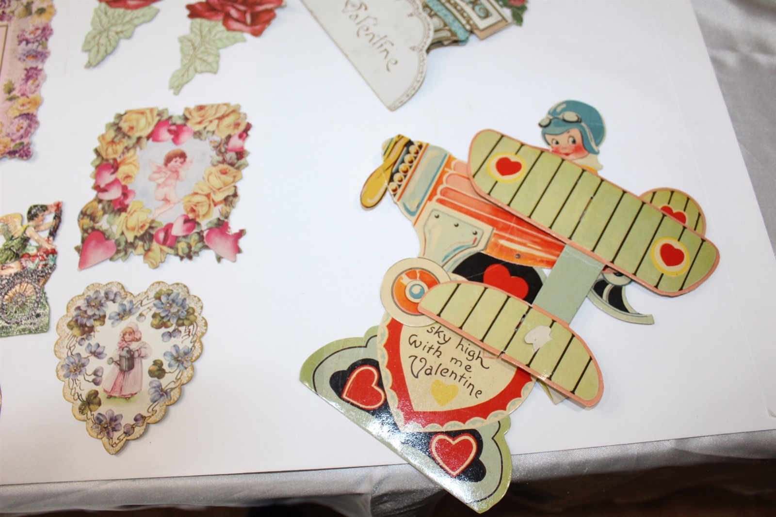 Collect Vintage Lot of Parts and Pieces of Old Greeting Cards to Repurpose