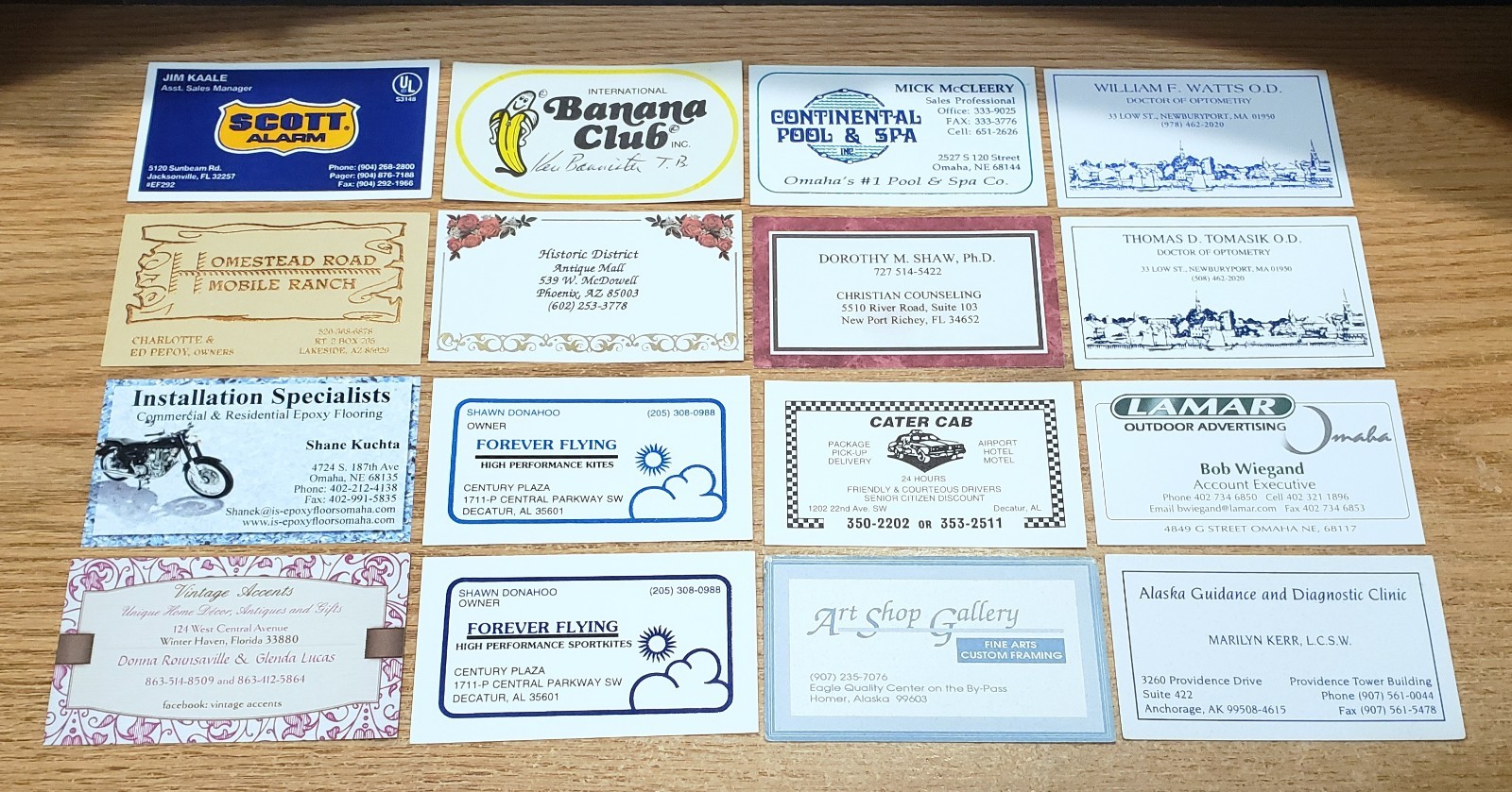 🔥 LOT of 100 Misc. BUSINESS CARDS w/ BORDERS for BUSINESS CARD COLLECTION L13