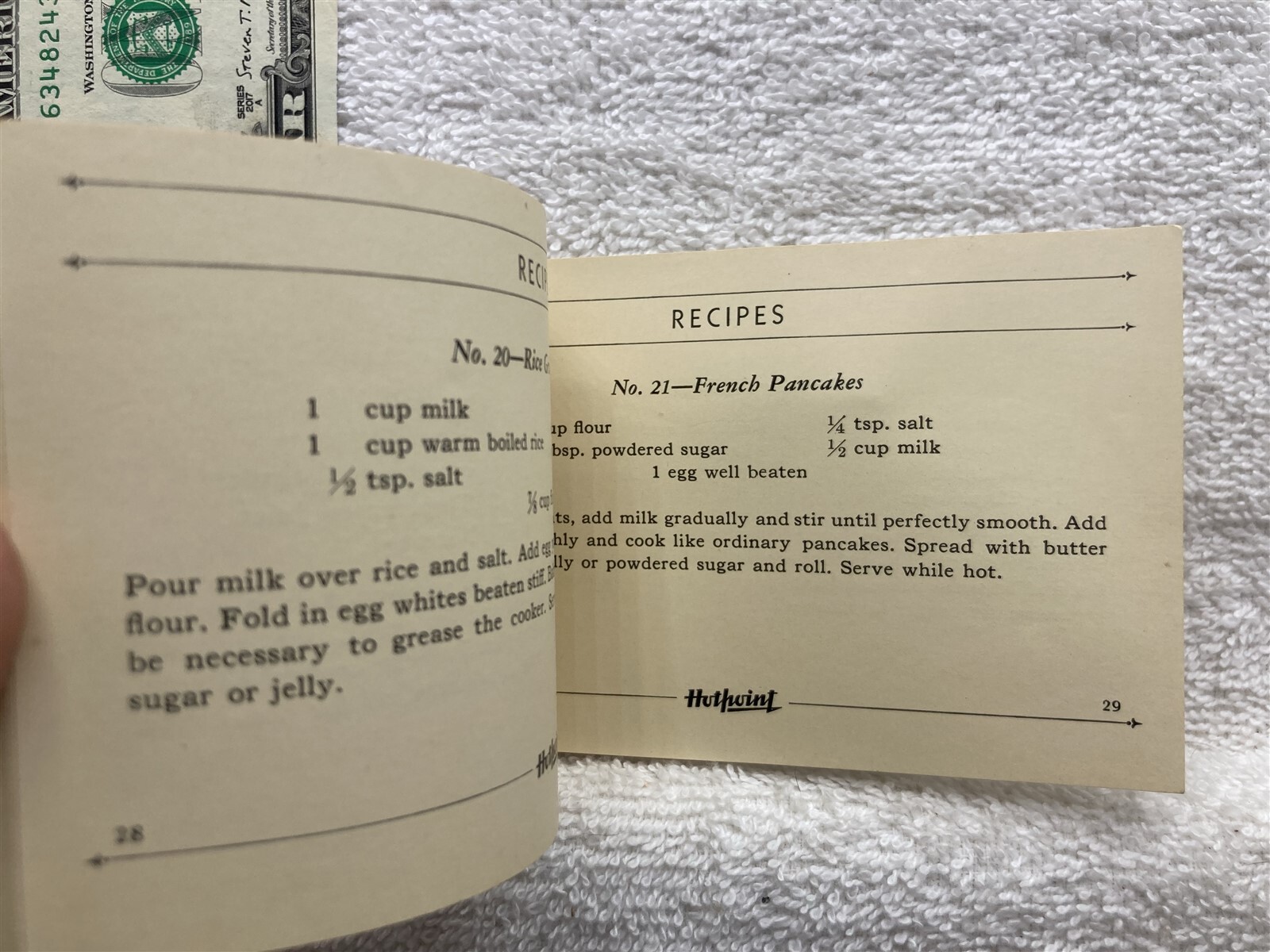 1933 General Electric 24 Recipes Booklet Hotpoint Treasure Chest Cooker GE Vtg