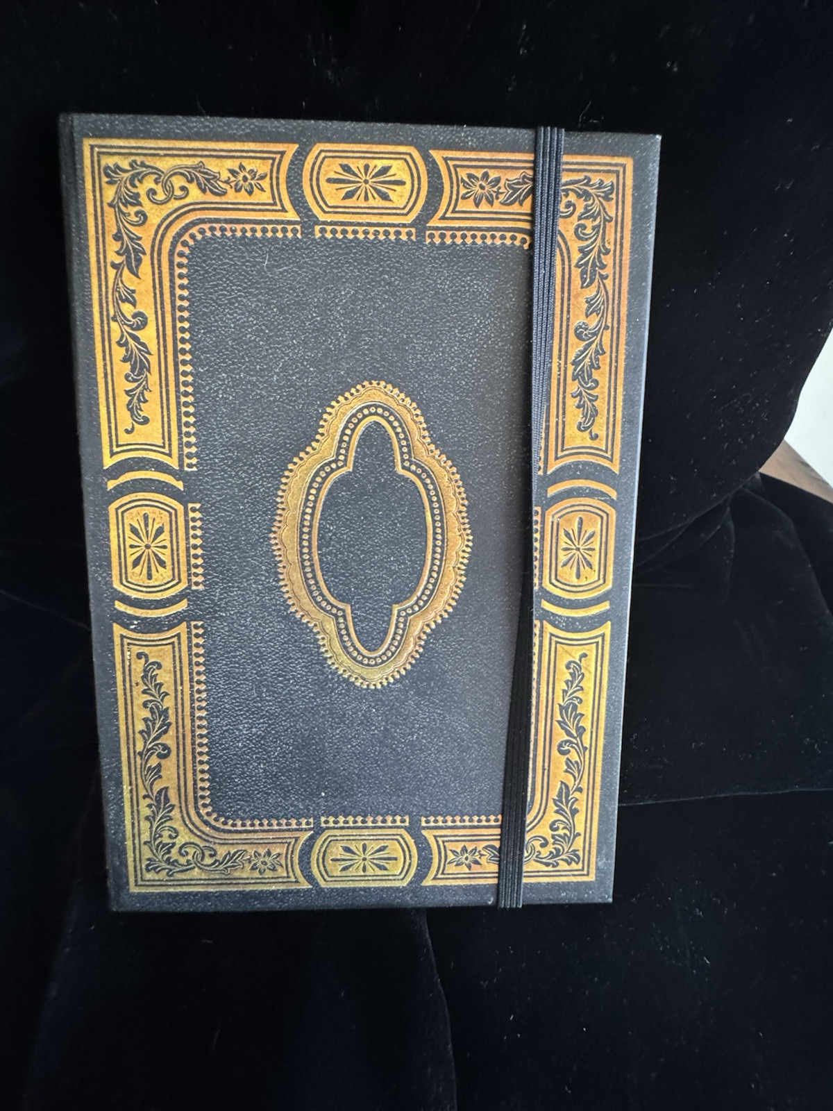 Peter Pauper Press Journal Lined 160 pages Guilded Onyx Journal New