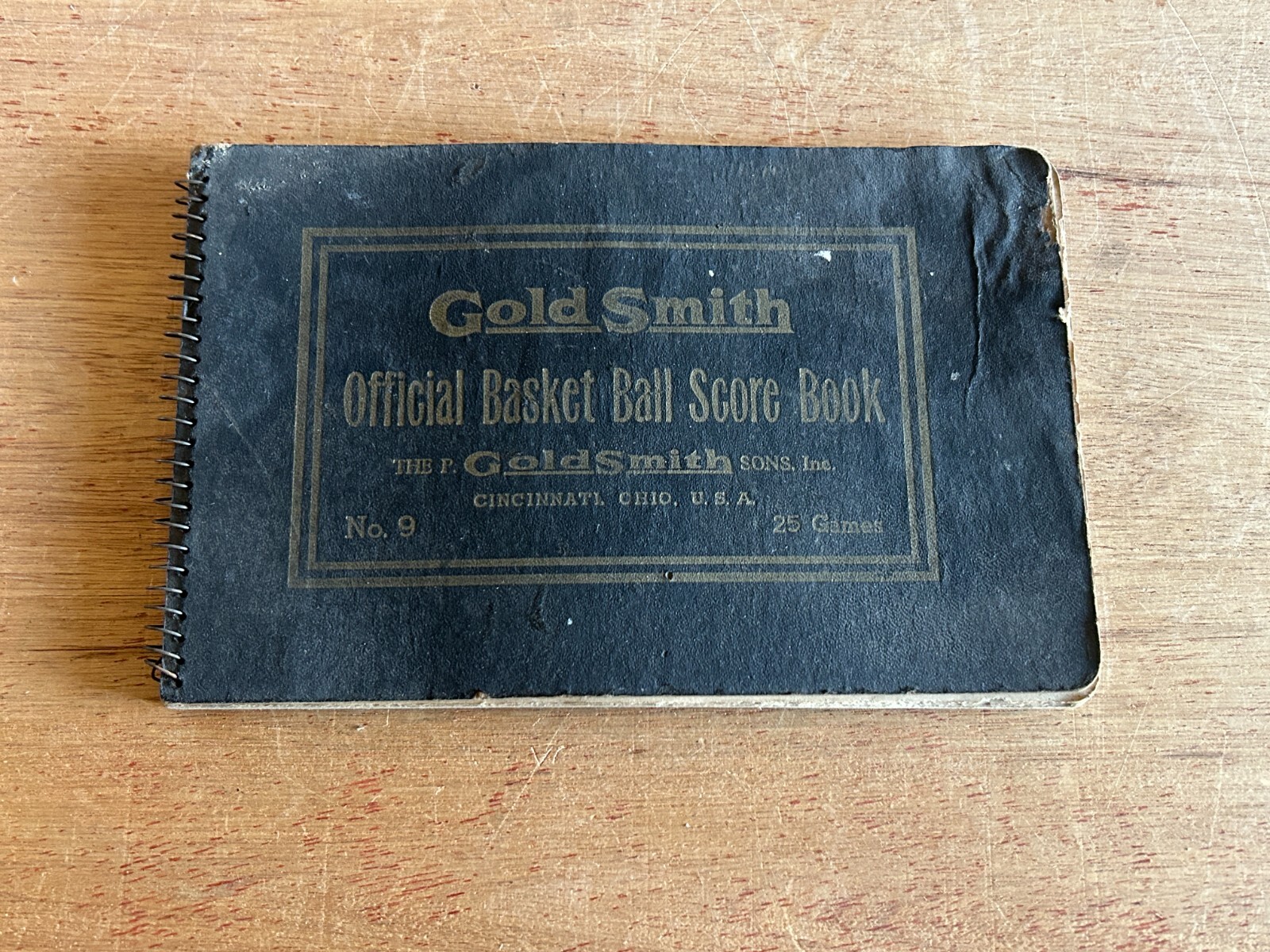 Gold Smith Official Basketball Score Book 1938-39 Badger Paints Cudahy Vtg Ads