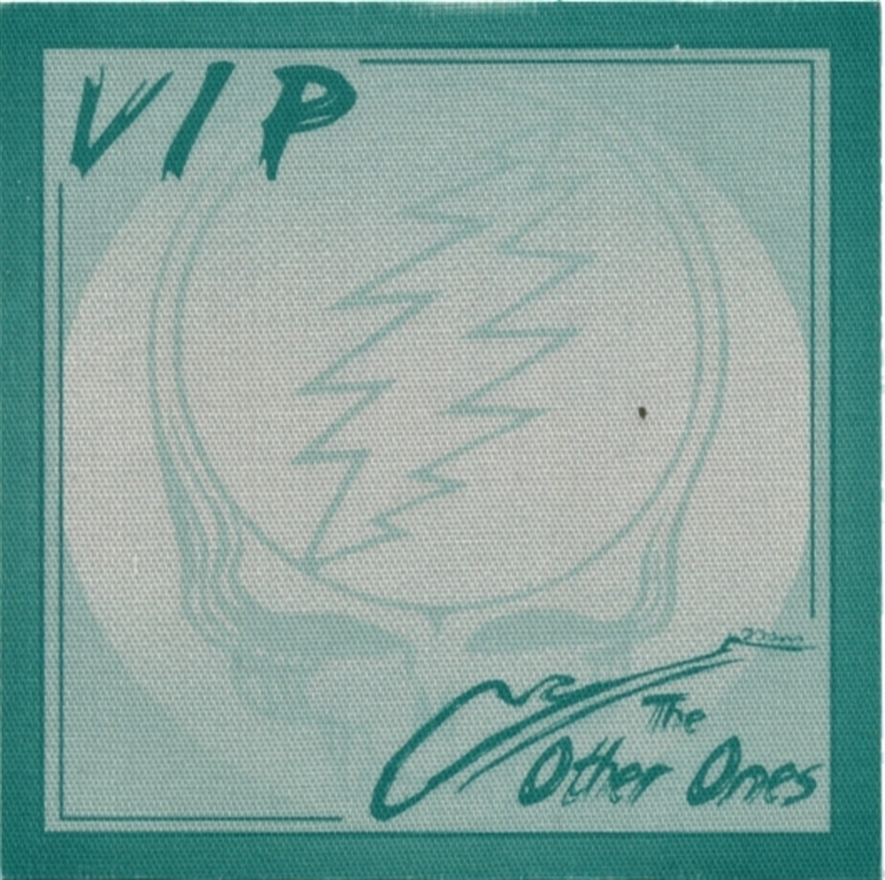 Grateful Dead 2004 Wave that Flag concert tour issued Backstage Pass
