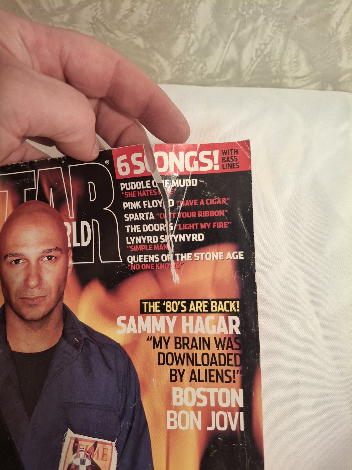 DEC 2002 GUITAR WORLD Vintage music magazine TOM MORELLO – AUDIOSLAVE W/POSTER