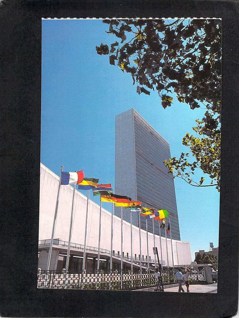 C1233 USA United National Headquarers Gray Line postcard
