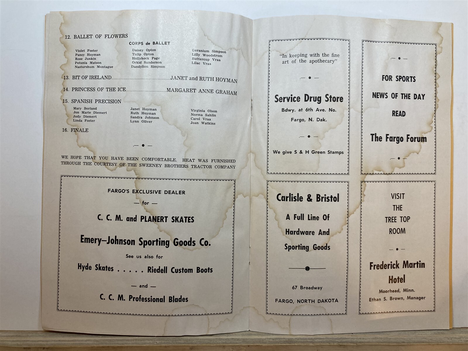 1952 Jack Frost Ice Revue Fargo Moorhead Winter Club Ice Skating Program ND MN