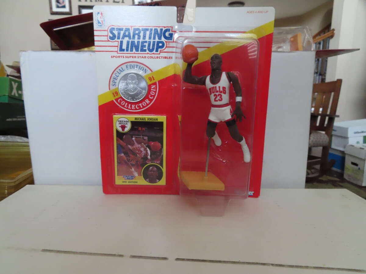 1991 Michael Jordan Chicago Bulls Starting Lineup in air unopen box bm58