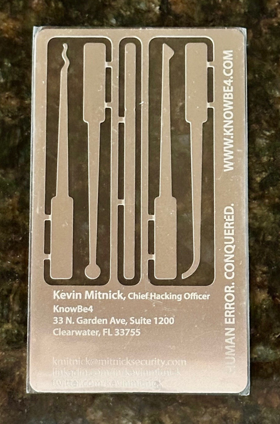 Hacking Collectible Legendary Kevin Mitnick METAL Business Card