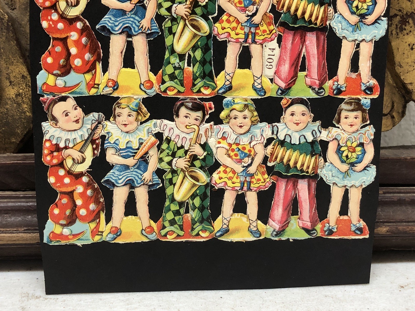 Kids in Costoms Cats ++ Die Cut Scraps Glued on Paper Double Sided L11