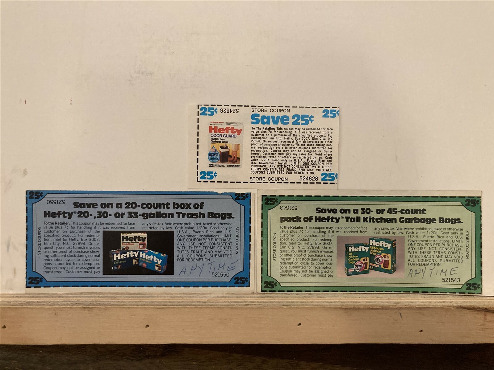 1982 1983 Hefty Garbage Can Bags Expired Manufacturer Coupons