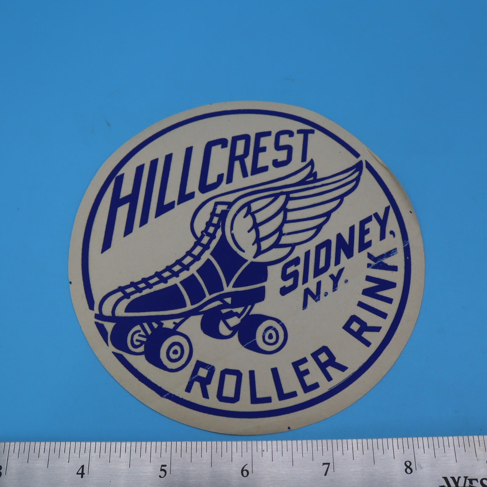 HILLCREST SIDNEY NY. – 1940s Vintage Roller Skating Rink Sticker Label Decal