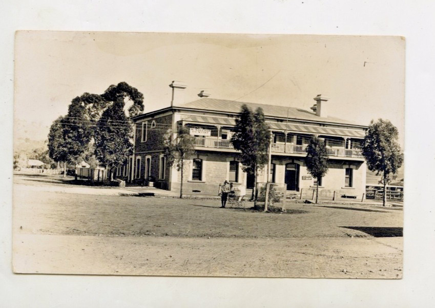 C1910 RP POSTCARD WILMINGTON HOTEL + DENTAL PRACTICE BY M MAUGHN STH AUST N991