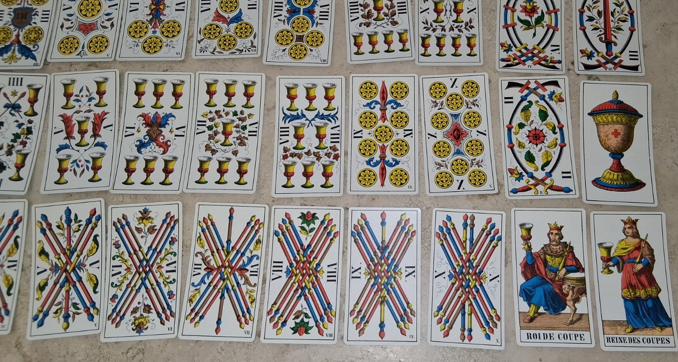 Vintage Tarot cards Occult 1970s 78 card Full Deck, great graphics spiritual