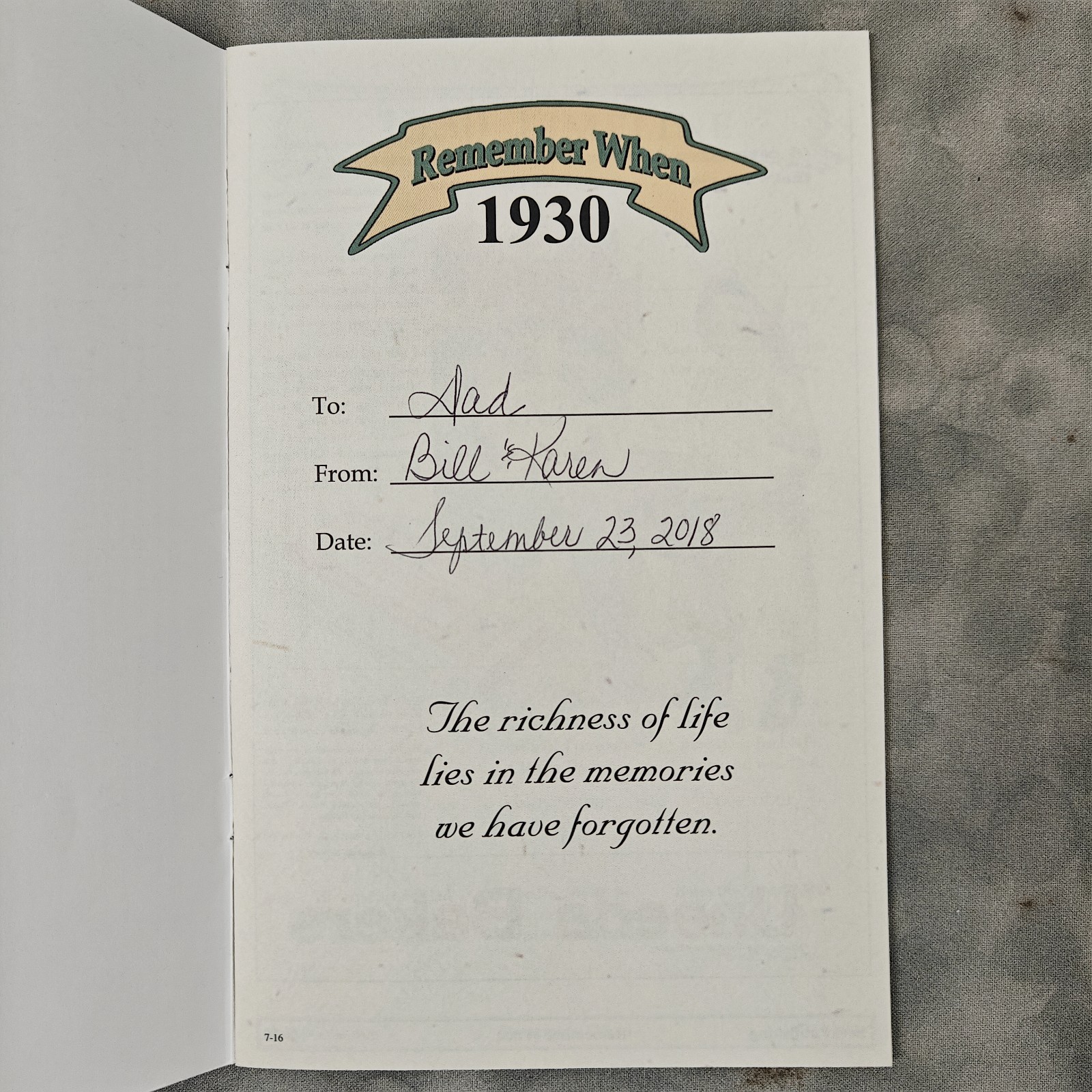 1930 Remember When KardLet Nostalgic Look Back in Time Booklet Seek Pub USA Gift