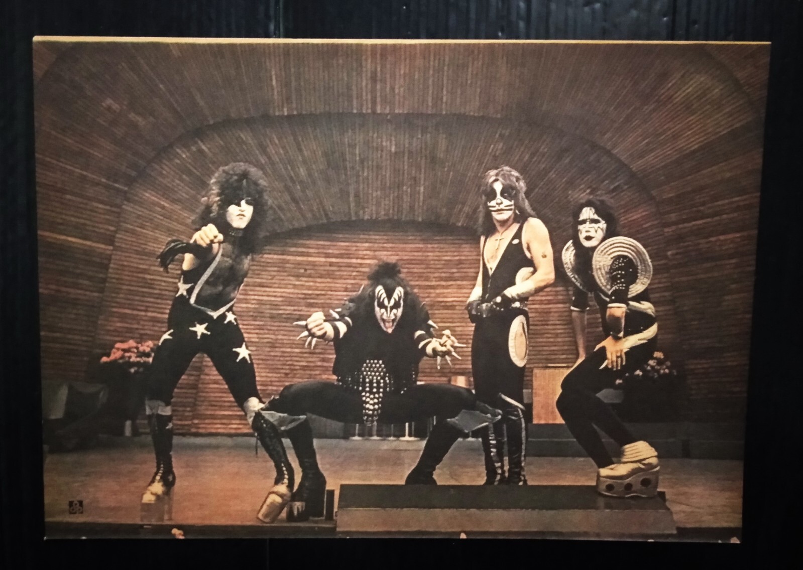 C3852 KISS Vintage Thailand ONLY 1 COLOR PAGE MEGA RARE!!!