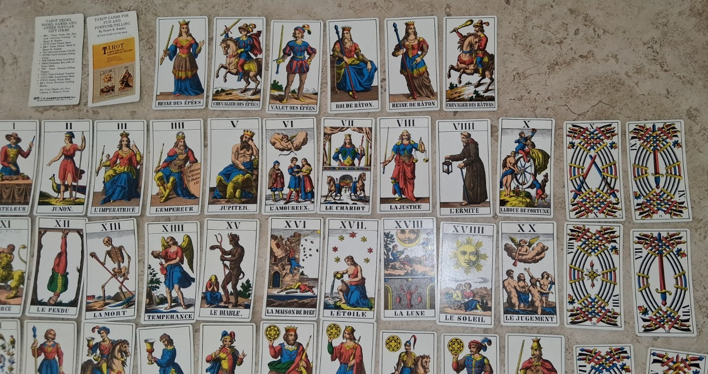 Vintage Tarot cards Occult 1970s 78 card Full Deck, great graphics spiritual