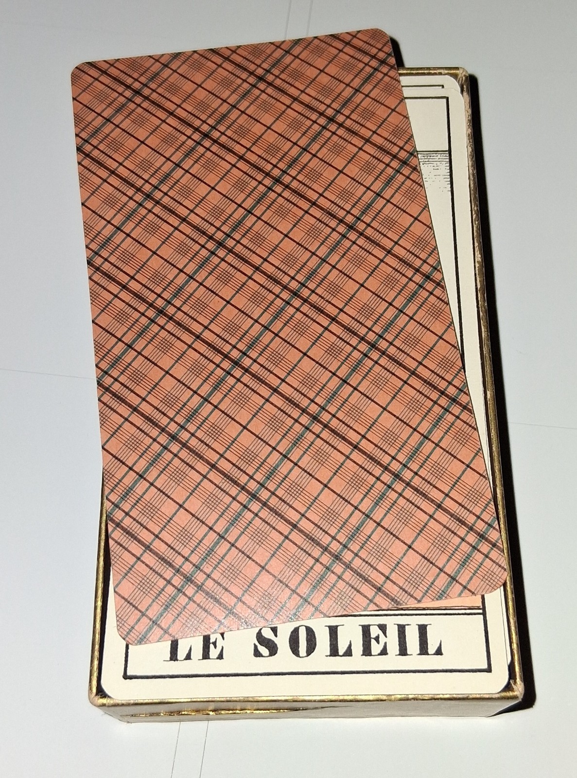 Vintage Tarot cards Occult 1970s 78 card Full Deck, great graphics spiritual