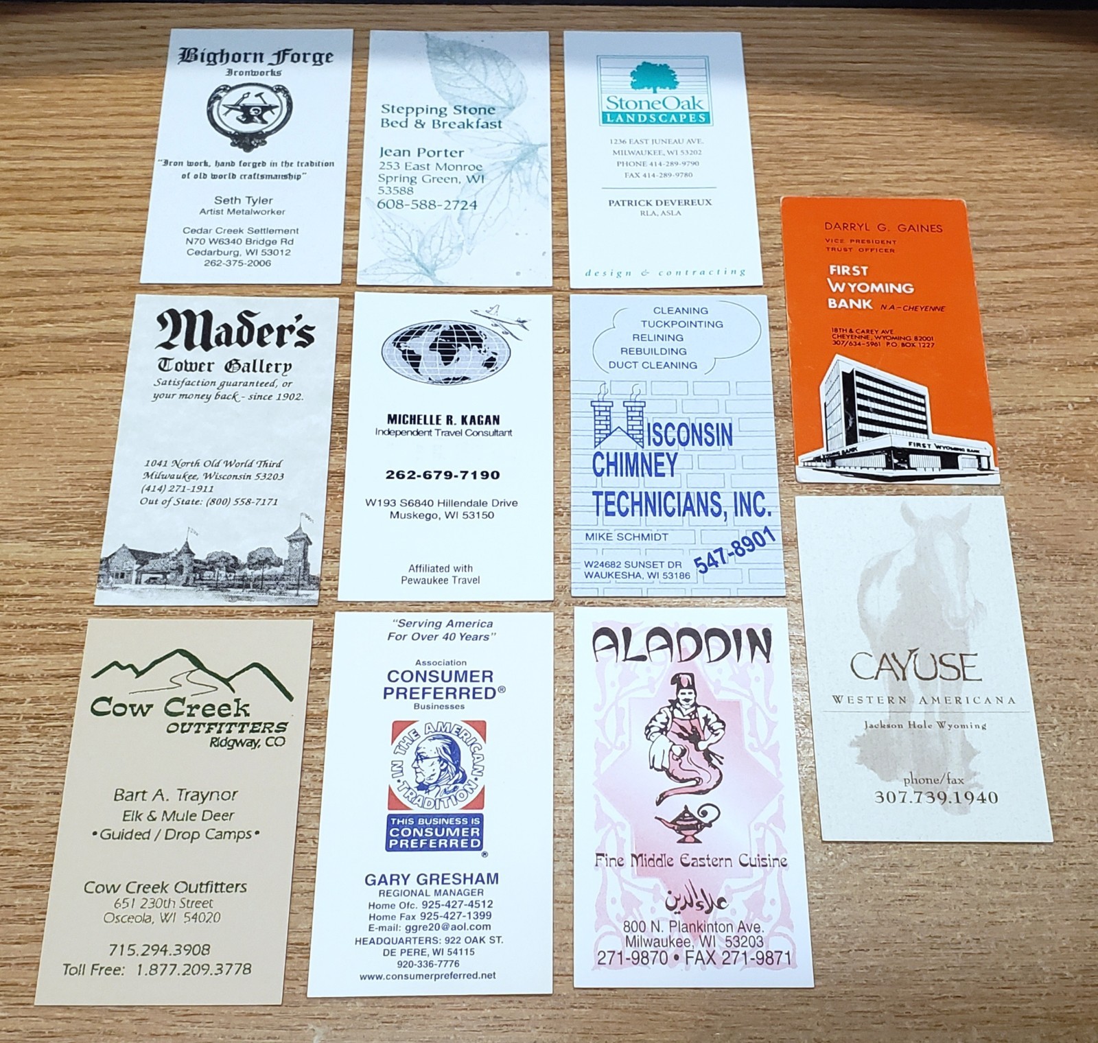 🔥 LOT of 100 VERTICAL BUSINESS CARDS for BUSINESS CARD COLLECTION L9